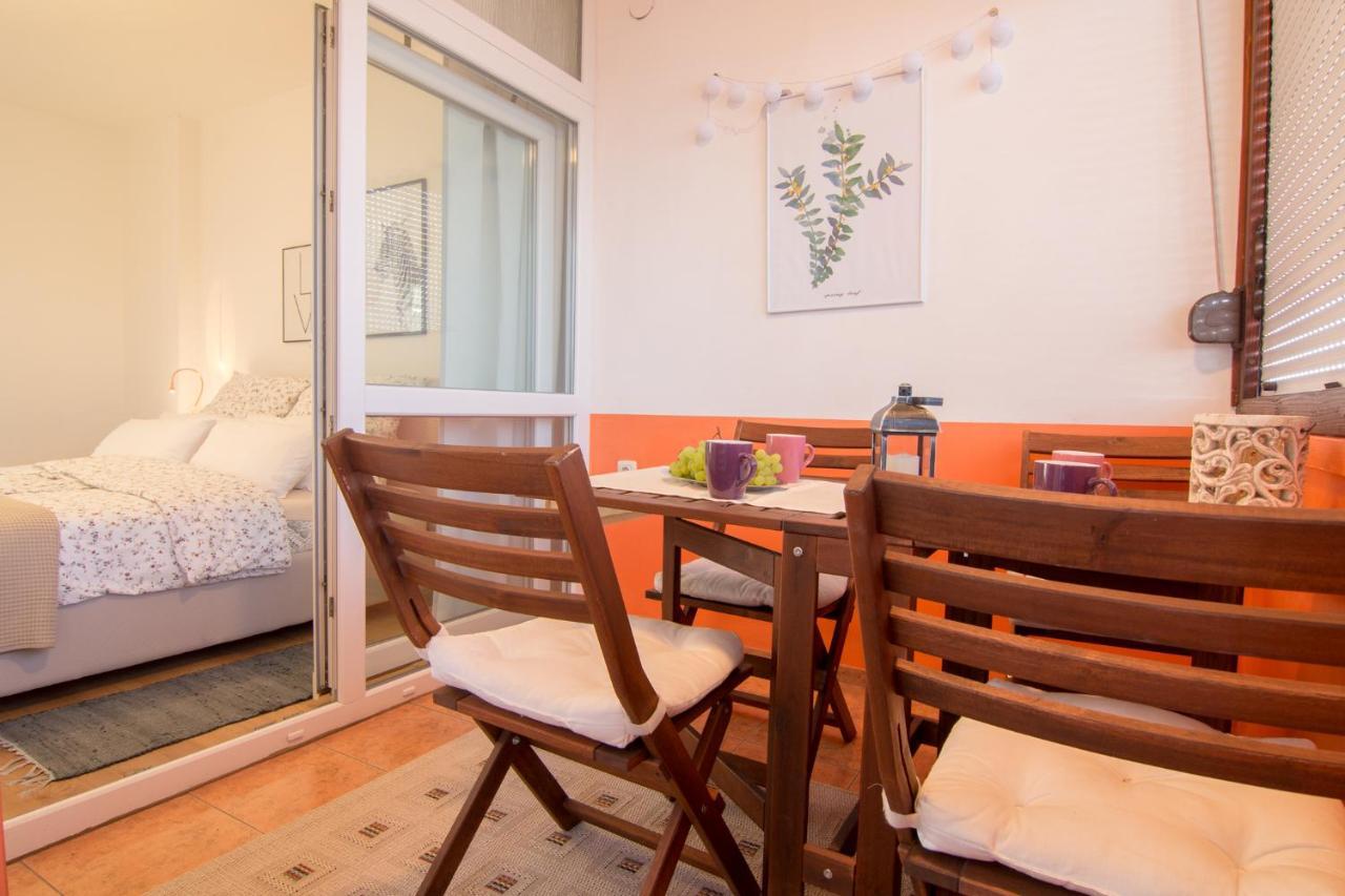 Apartment Harbour-apartment With Sea View And Parking Spot Pula