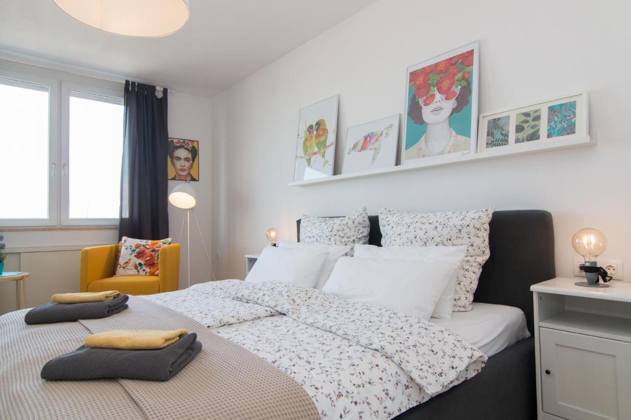 Harbour-apartment With Sea View And Parking Spot * Pula