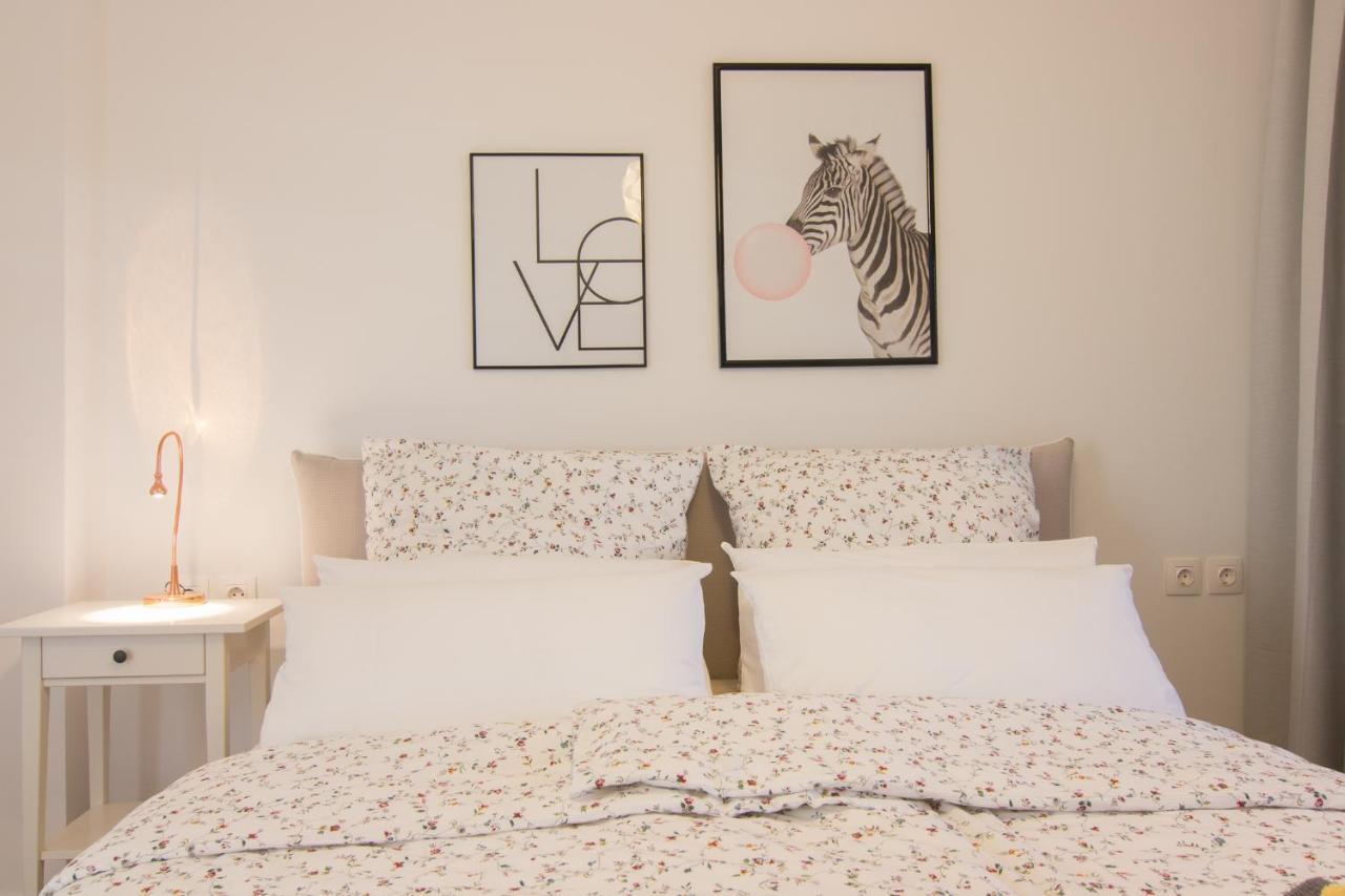 Harbour-apartment With Sea View And Parking Spot *